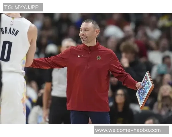 阿德尔曼谈对阵森林狼比赛节奏与新战术执行的挑战与期待 阿德尔曼谈对阵森林狼比赛节奏与新战术执行的挑战与期待